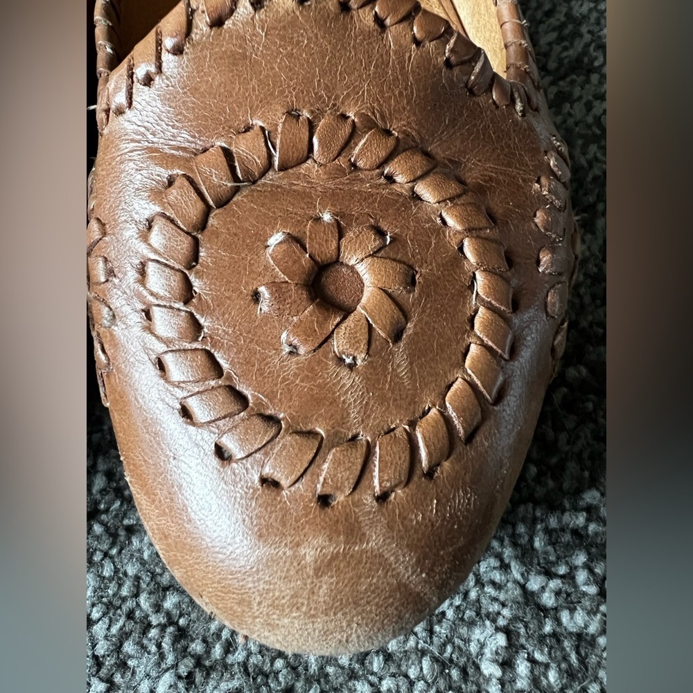 Jack Rogers Brown Leather Flats - 7 - Picture 2 of 11